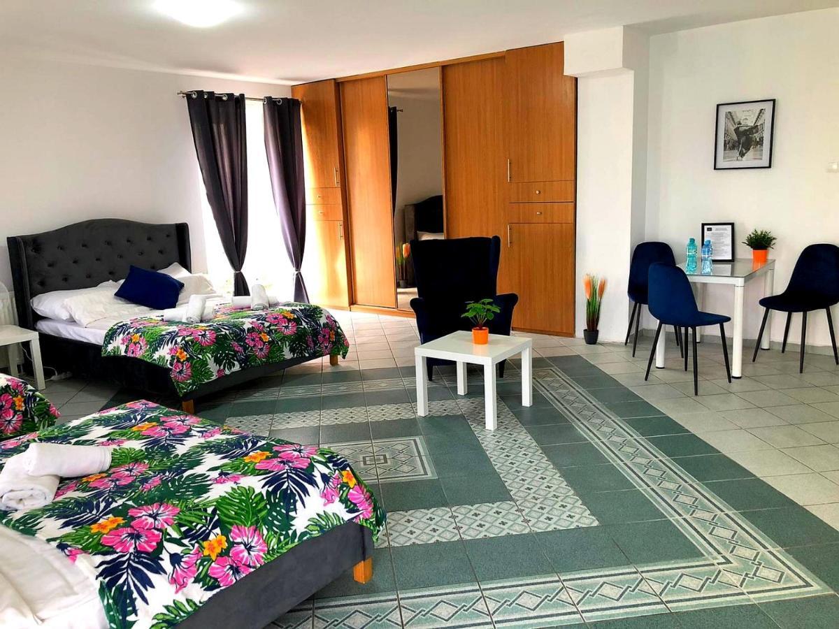 Great Polonia Ustka Bed & Breakfast Room photo
